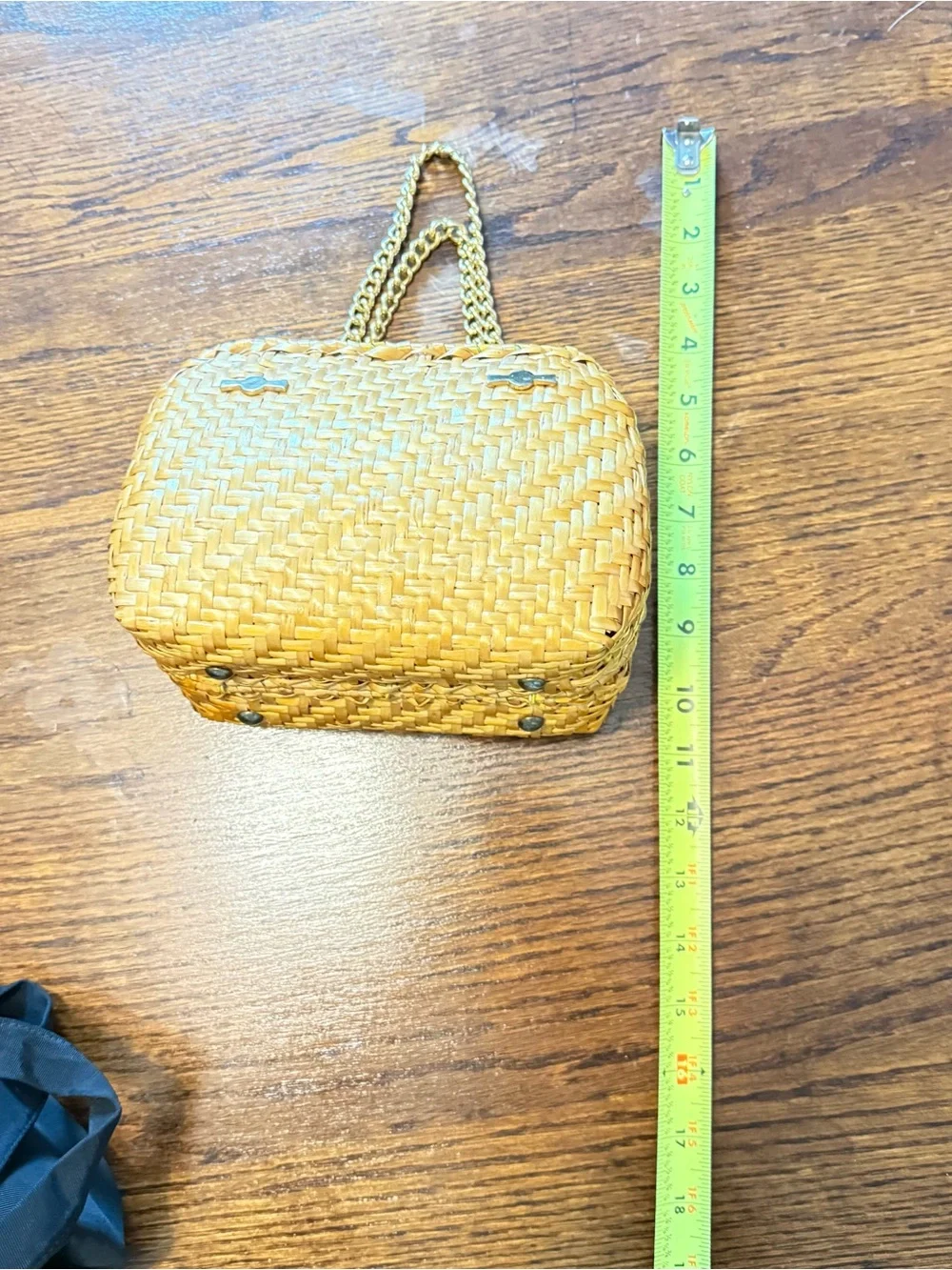 Woven Straw Clutch Bag in Yellow